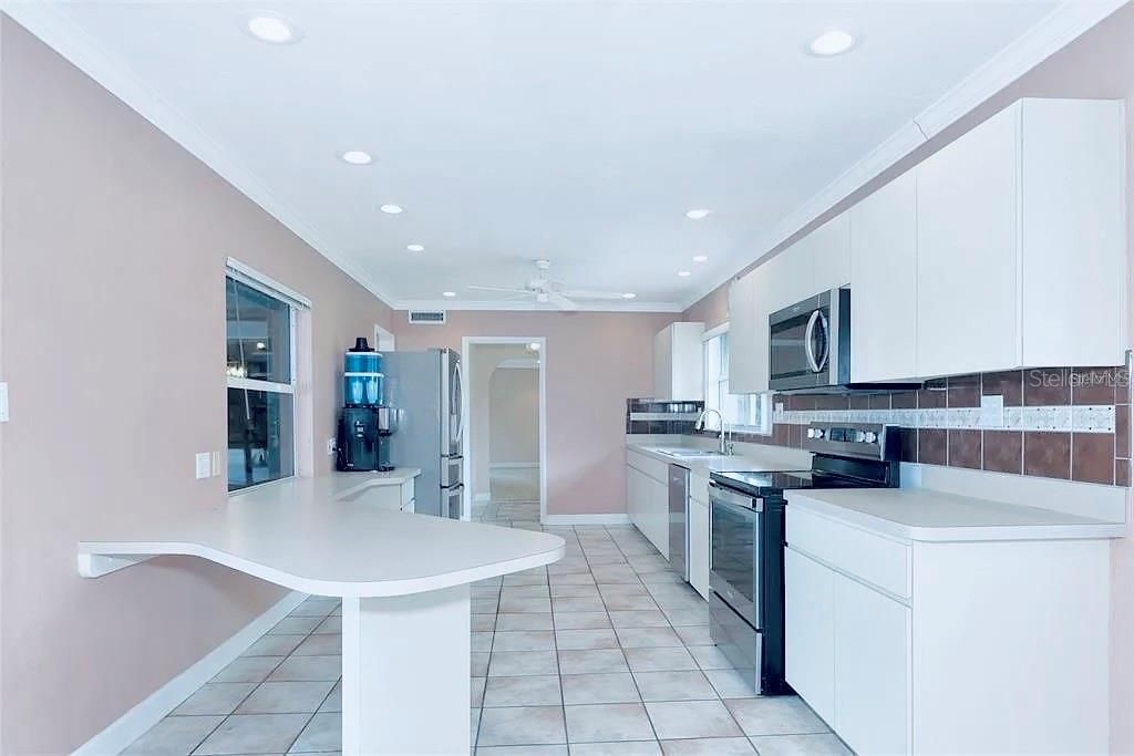 Interior, Kitchen, Recessed Lighting