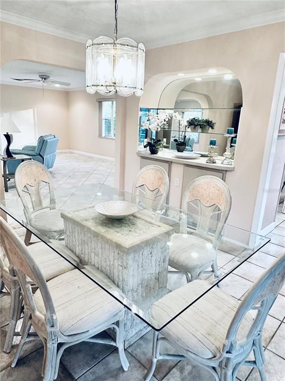 Chandelier, Dining room, Interior