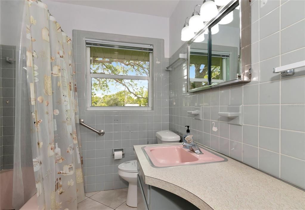 Bathroom, Interior