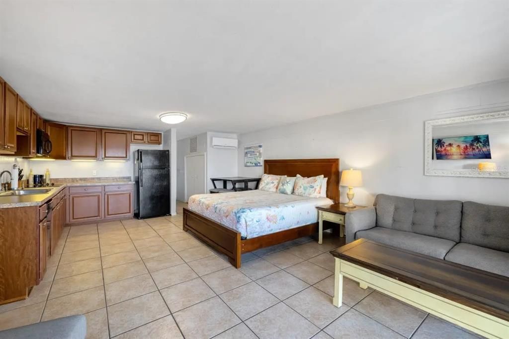 Bedroom, Interior, Kitchen