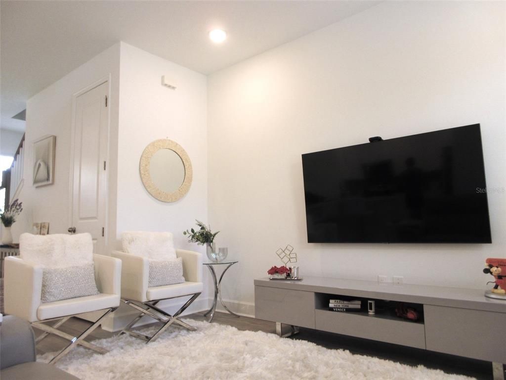 Interior, Recessed Lighting