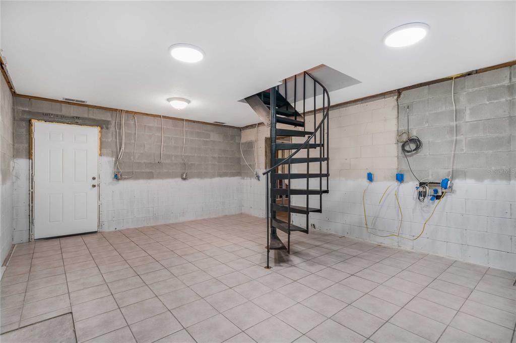 Interior, Recessed Lighting