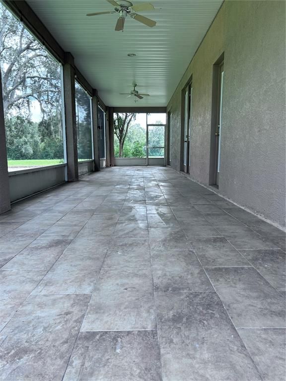 Empty room, Interior, Sun Room