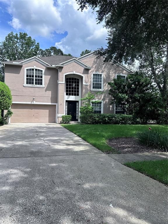 Attached, Exterior, Facade, Split Level