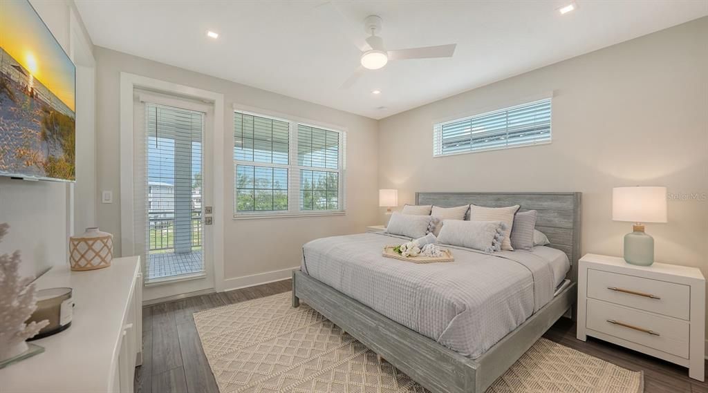 Bedroom, Interior, Recessed Lighting, Wood Texture Flooring