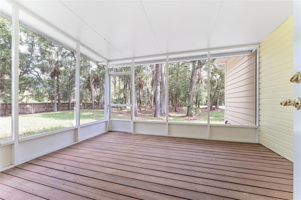 Interior, Sun Room, Wood Texture Flooring