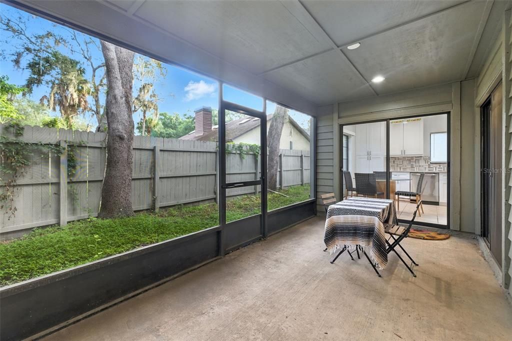 Interior, Recessed Lighting, Sun Room