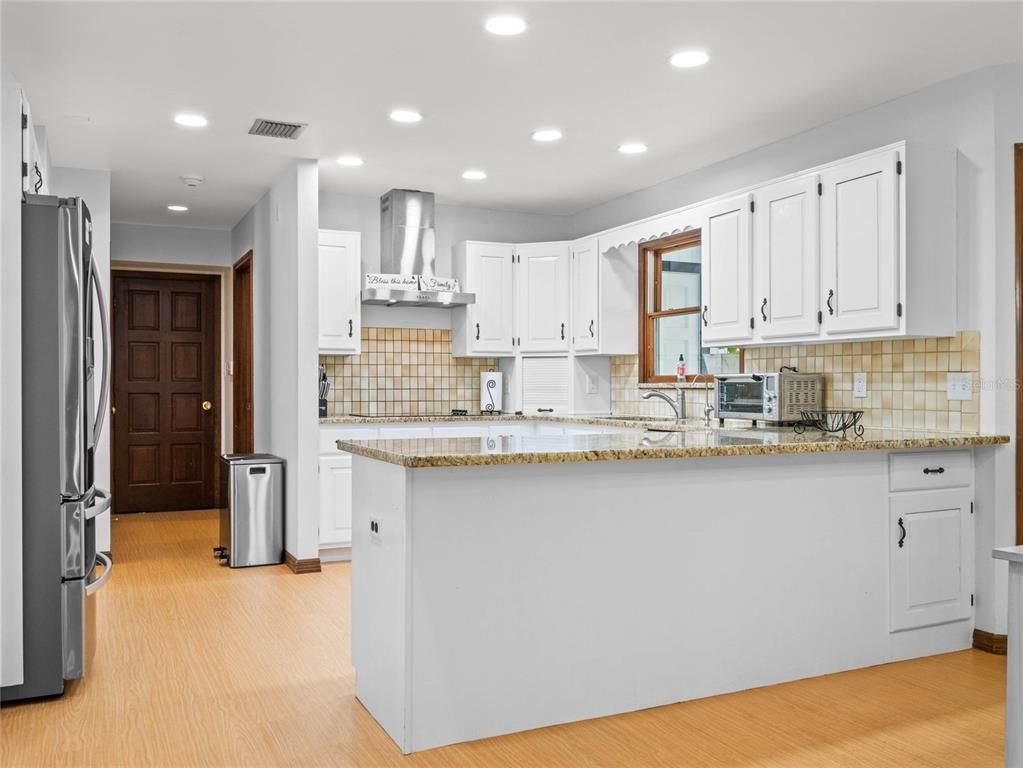 Interior, Kitchen, Recessed Lighting, Wood Texture Flooring