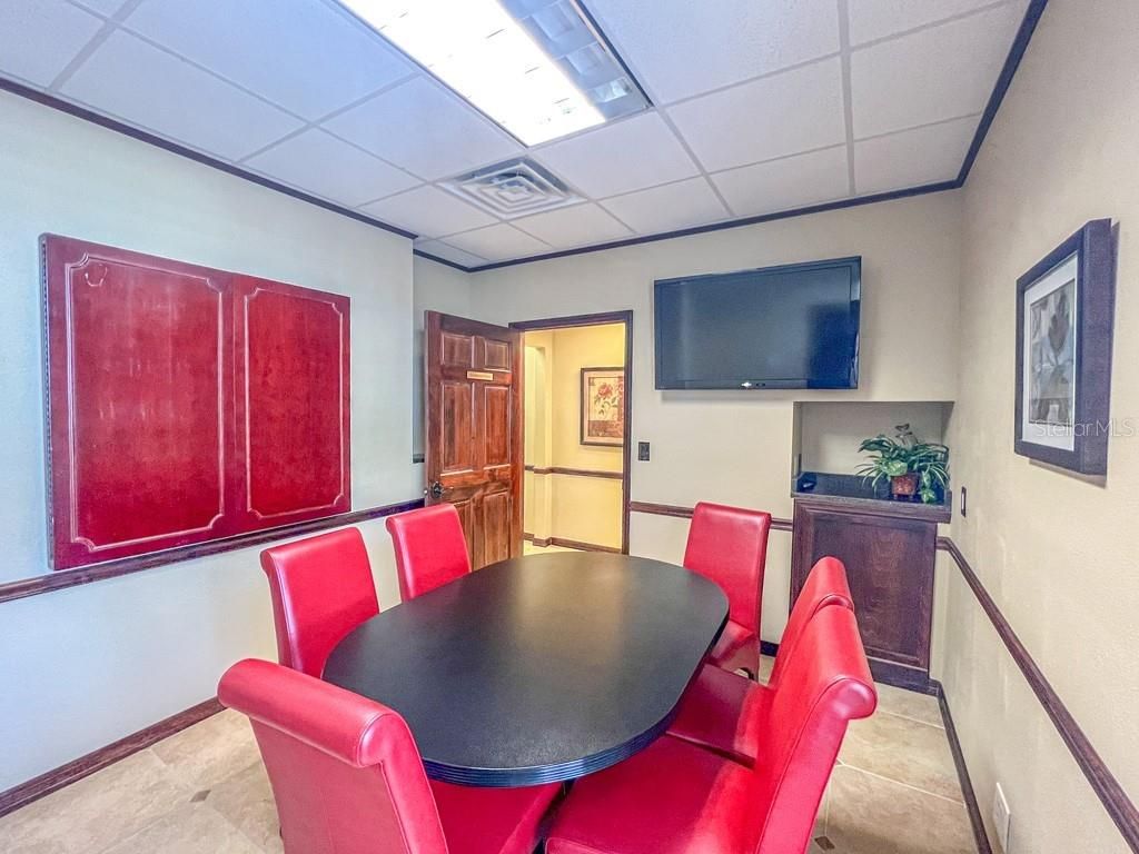 Dining room, Interior