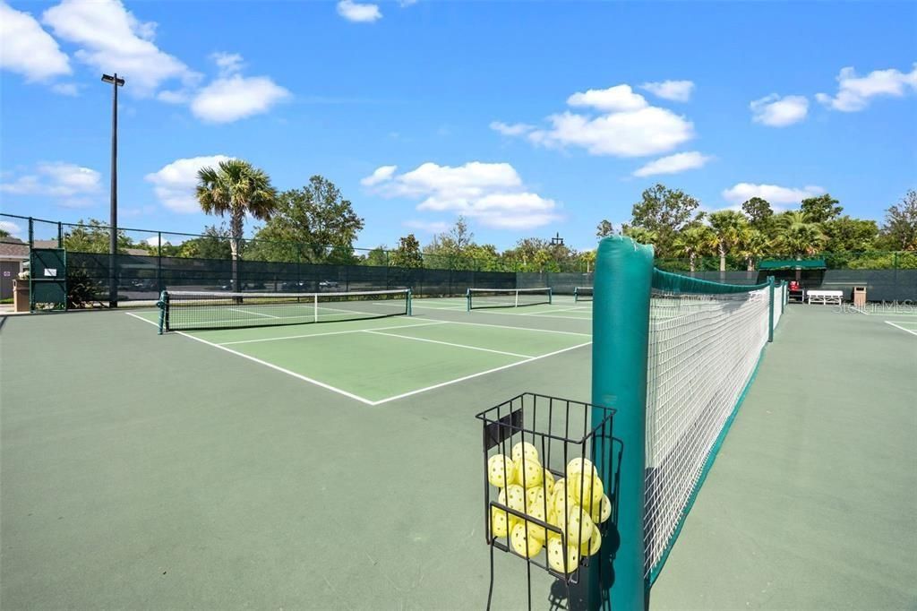 Exterior, Tennis Courts