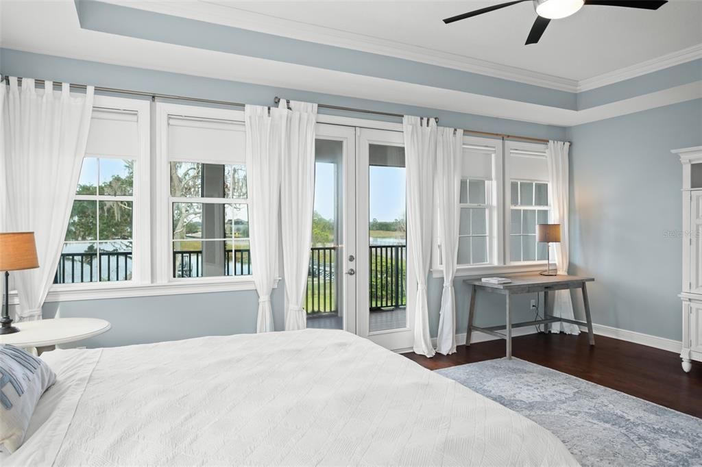 Bedroom, Interior, Water, Wood Texture Flooring