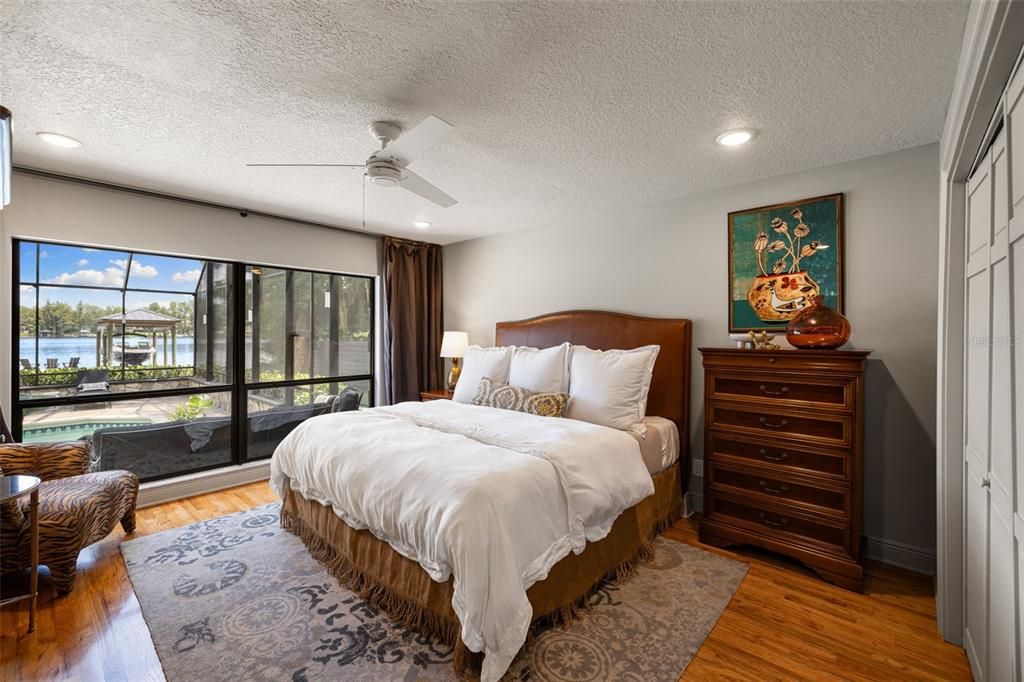 Bedroom, Interior, Recessed Lighting, Water, Wood Texture Flooring