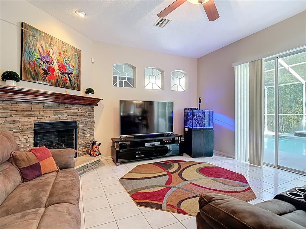 Fireplace, Interior, Living room, Recessed Lighting