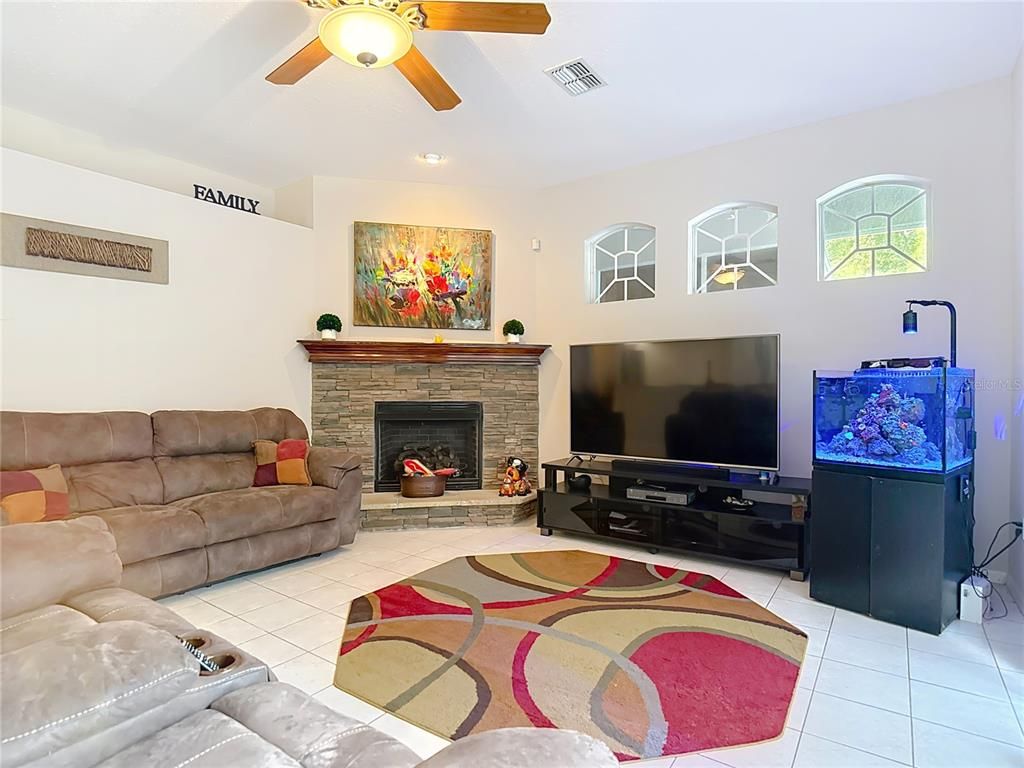 Fireplace, Interior, Living room, Recessed Lighting