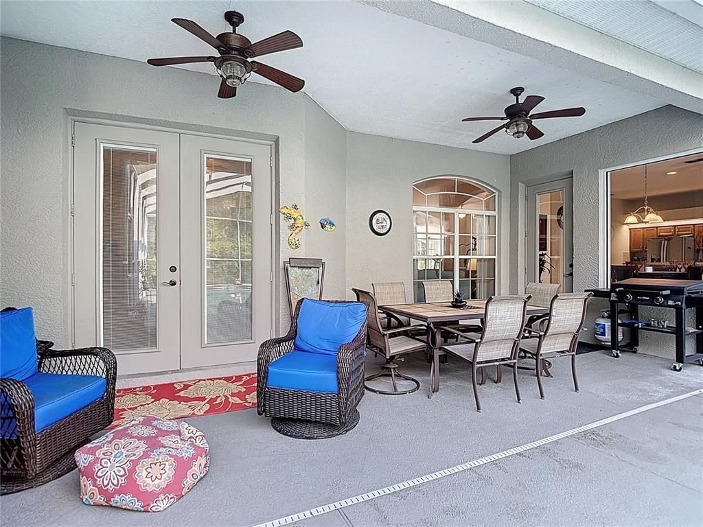 Dining room, Interior