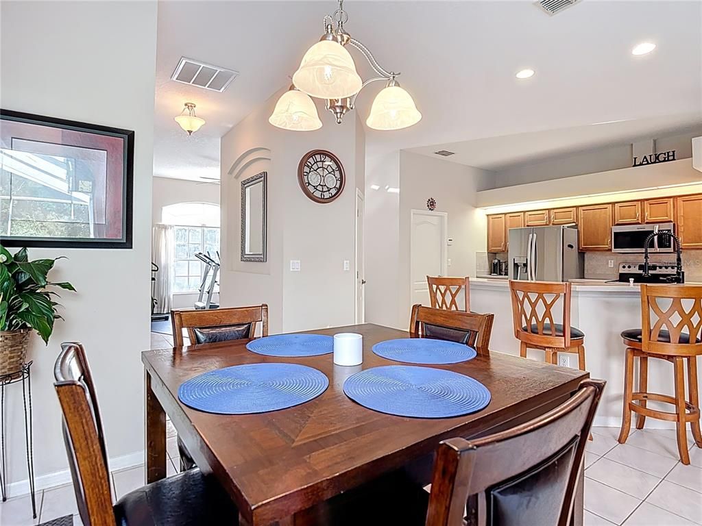 Dining room, Interior, Kitchen, Recessed Lighting, Stainless Steel Appliances