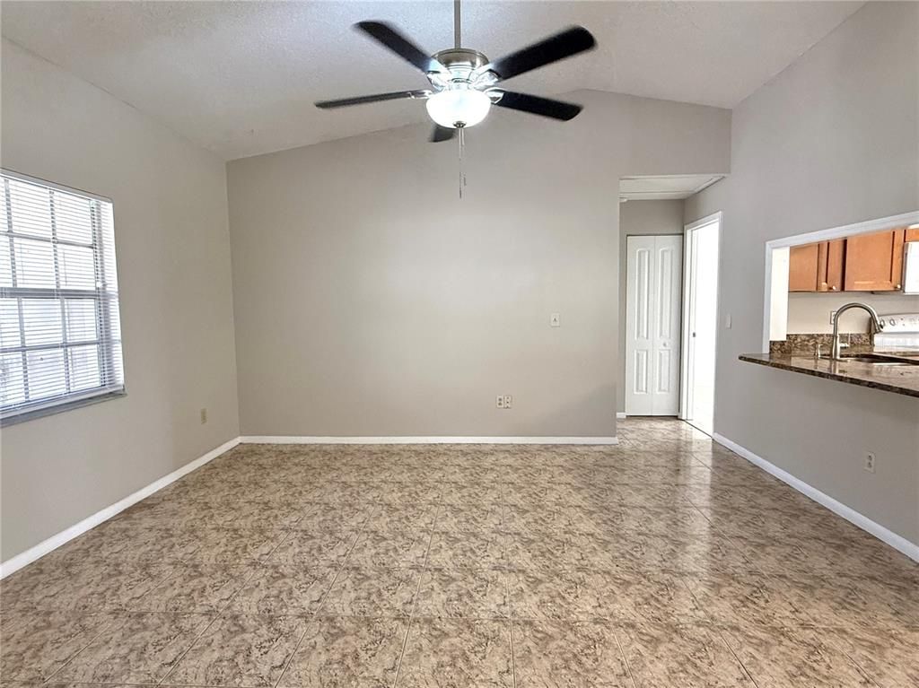 Empty room, Interior, Kitchen