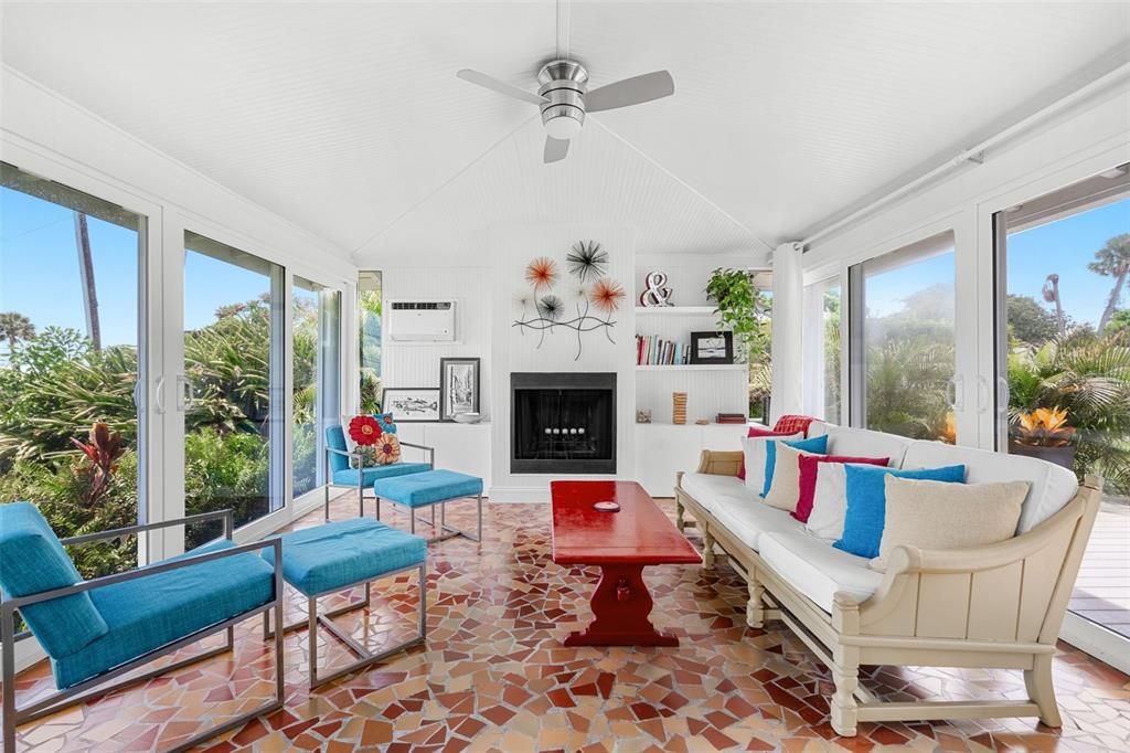 Fireplace, Interior, Living room, Sun Room