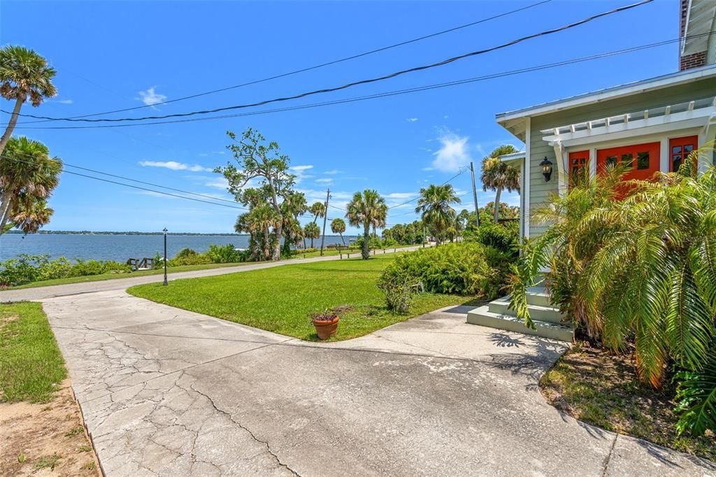 Backyard, Exterior, Water