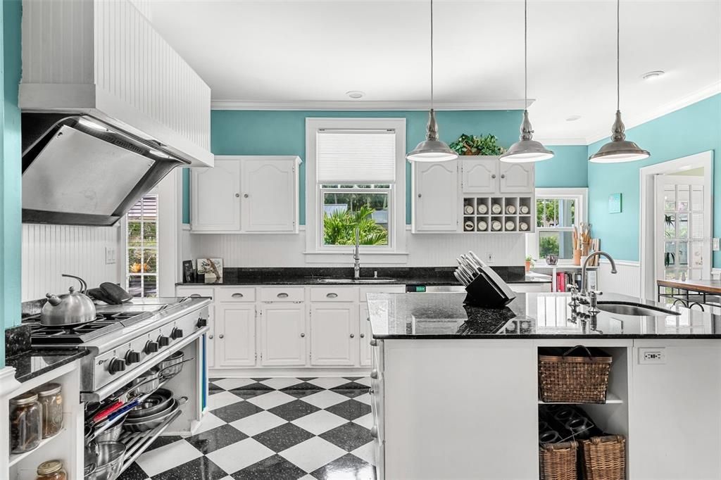 Interior, Kitchen, Pendant Lights