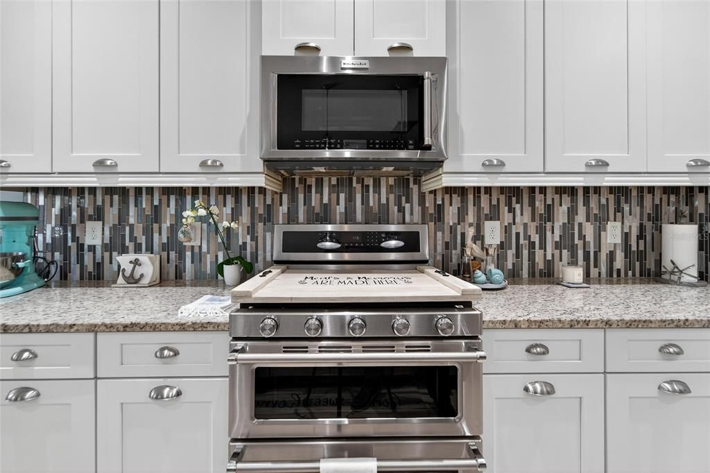Interior, Kitchen, Stainless Steel Appliances