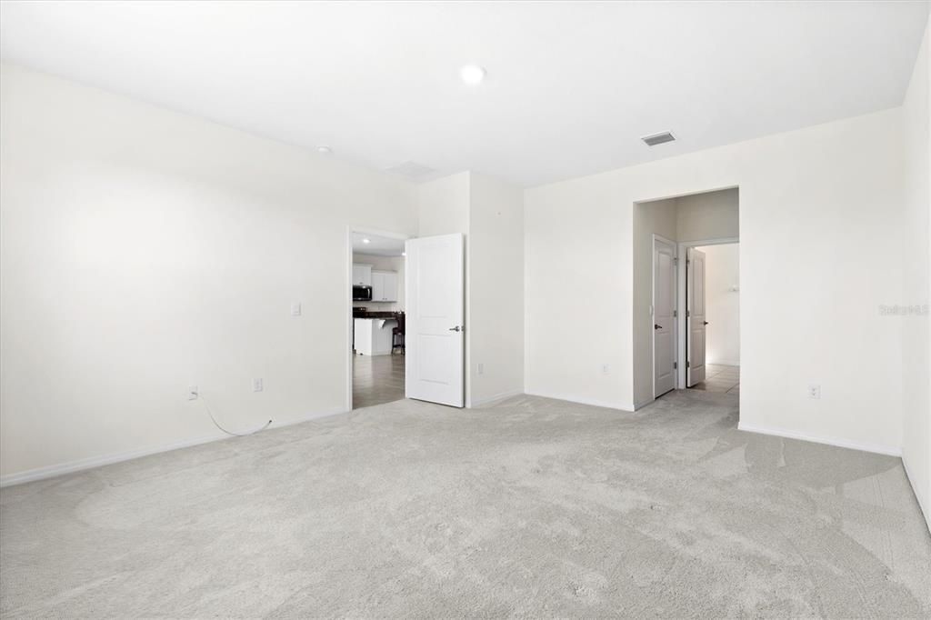 Empty room, Interior, Kitchen, Recessed Lighting
