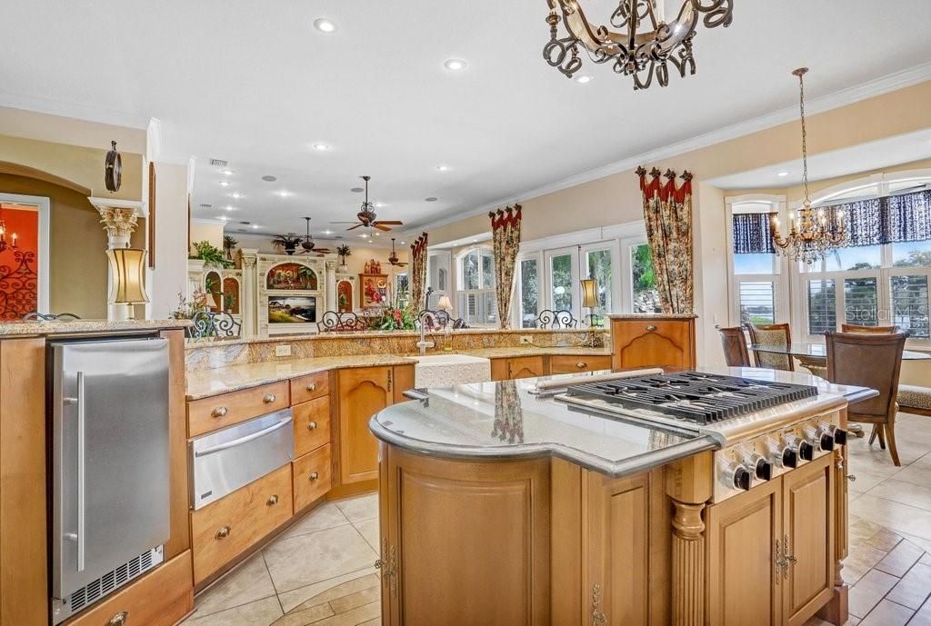 Chandelier, Dining room, Interior, Kitchen, Recessed Lighting