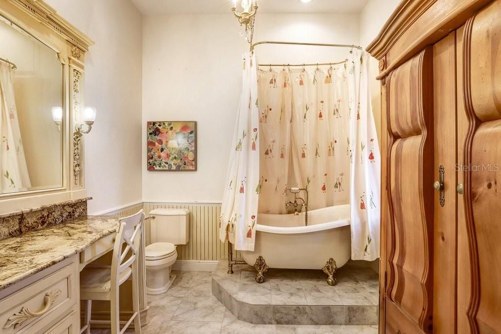 Bathroom, Free Standing Baths, Interior, Marble, Recessed Lighting