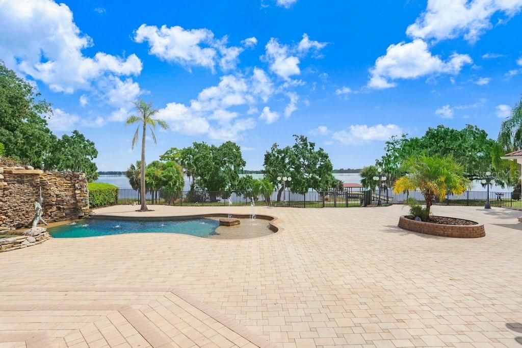 Exterior, Pool, Water