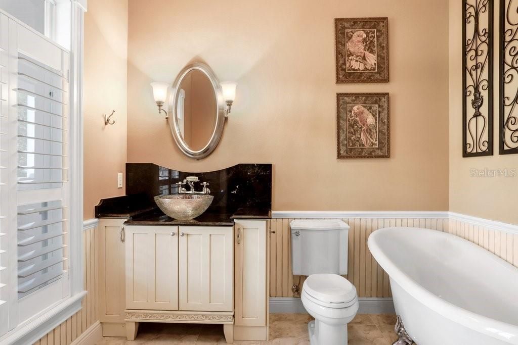 Bathroom, Free Standing Baths, Interior