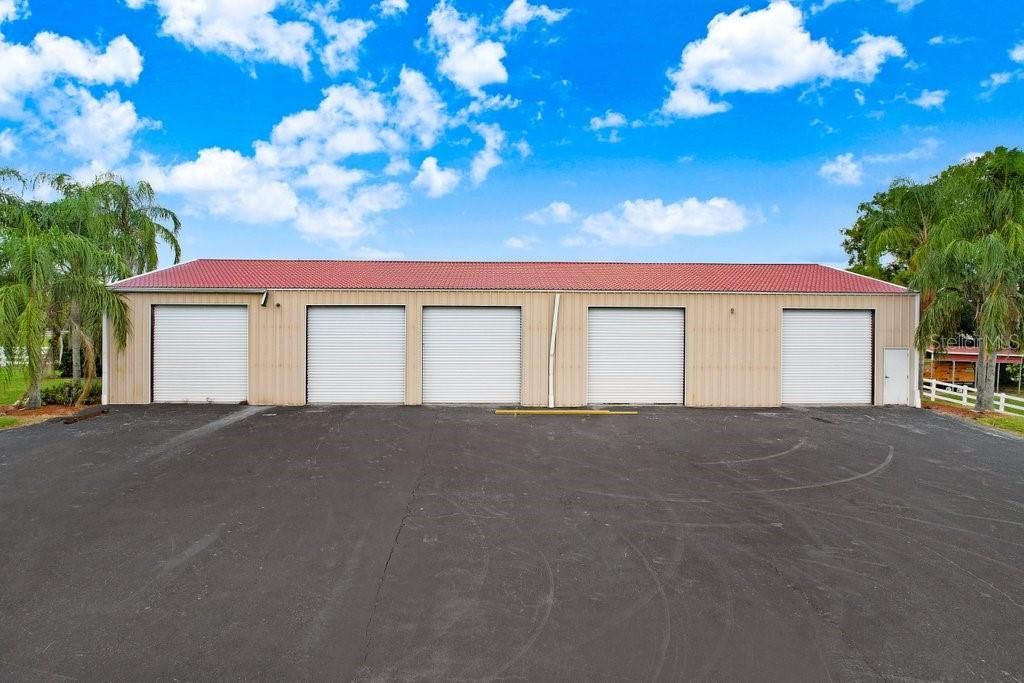 Detached Garage, Exterior