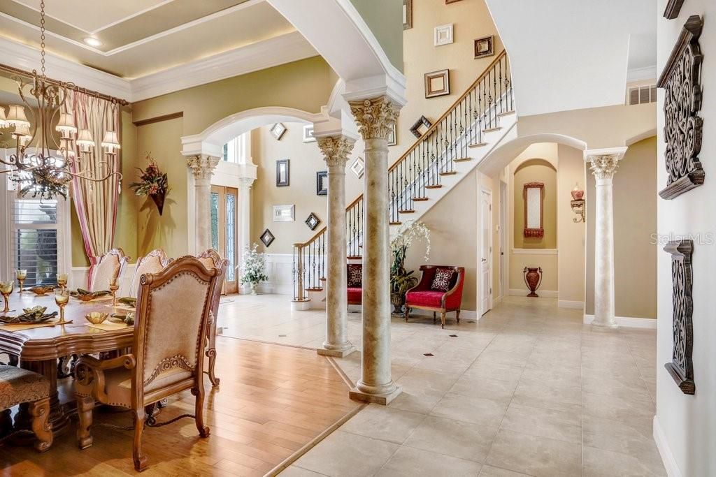 Chandelier, Dining room, Interior, Recessed Lighting, Wood Texture Flooring