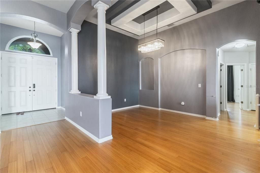 Empty room, Interior, Pendant Lights, Wood Texture Flooring
