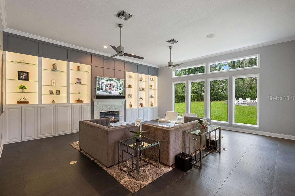 Fireplace, Interior, Living room, Pendant Lights, Recessed Lighting