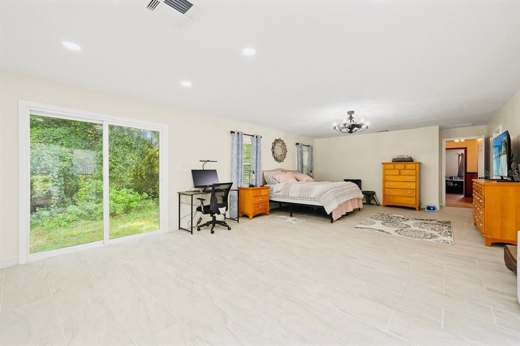 Bedroom, Home Office, Interior, Recessed Lighting