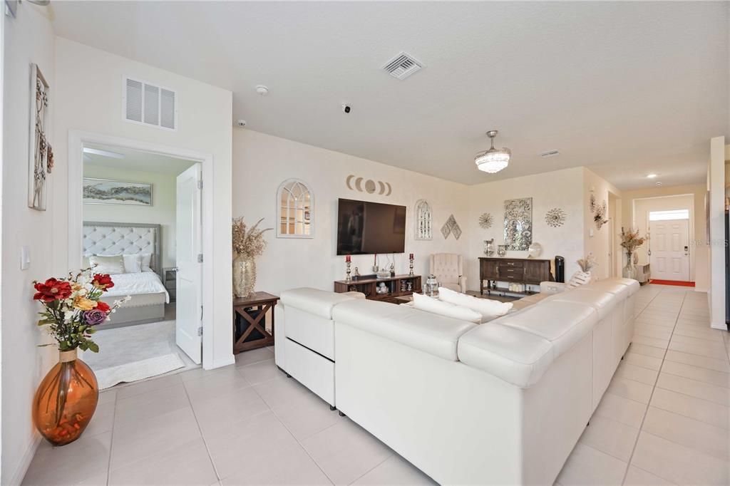 Bedroom, Interior, Living room, Recessed Lighting