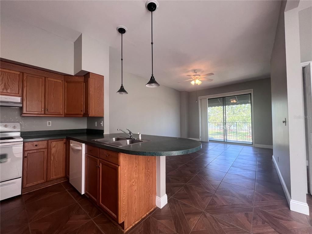 Interior, Kitchen, Pendant Lights, Wood Texture Flooring
