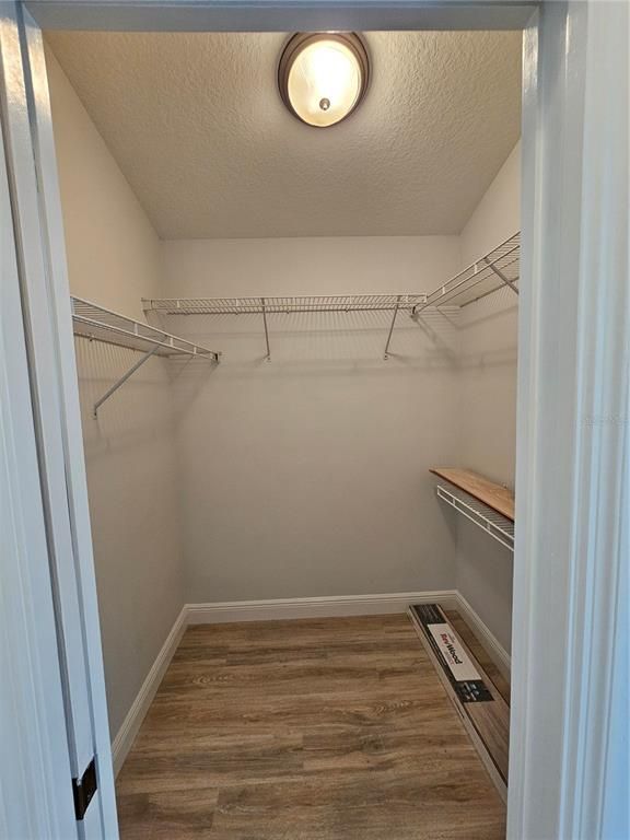Interior, Walk-in Closets, Wood Texture Flooring