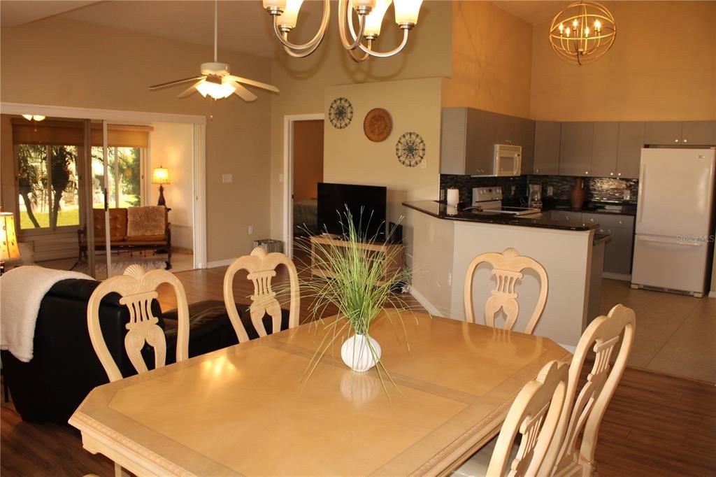 Chandelier, Dining room, Interior, Kitchen, Wood Texture Flooring