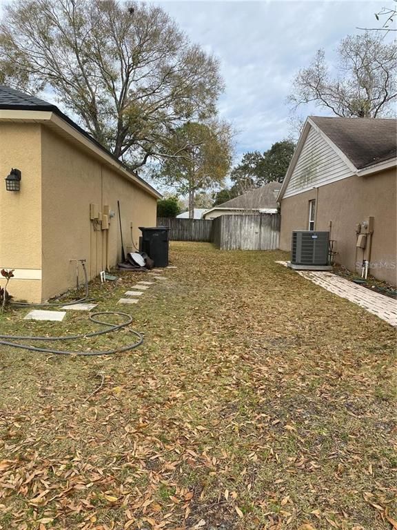 Backyard, Exterior