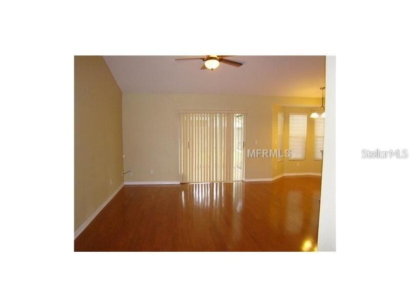 Empty room, Interior, Pendant Lights, Wood Texture Flooring
