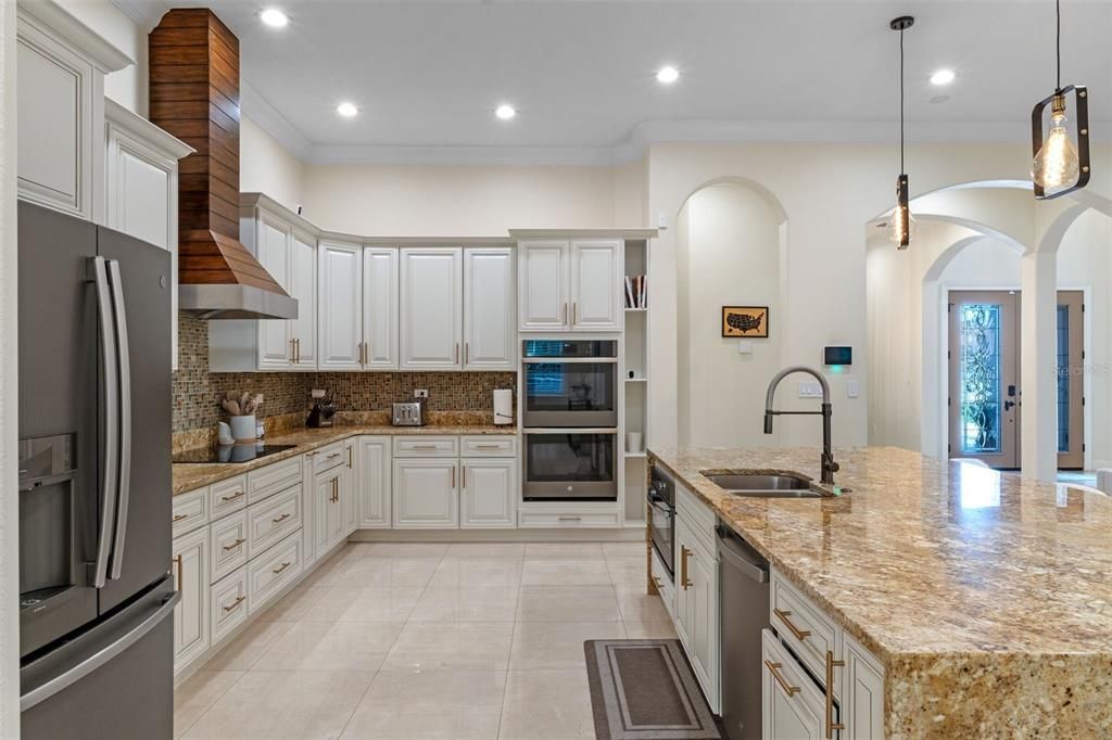 Interior, Kitchen, Pendant Lights, Recessed Lighting, Stainless Steel Appliances