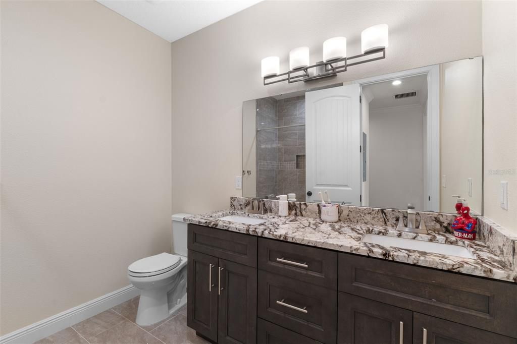 Bathroom, Dual Sink Vanities, Interior