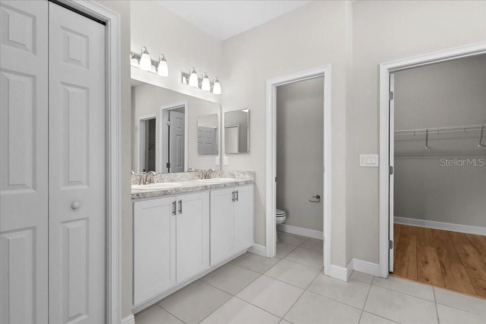 Bathroom, Dual Sink Vanities, Interior, Wood Texture Flooring
