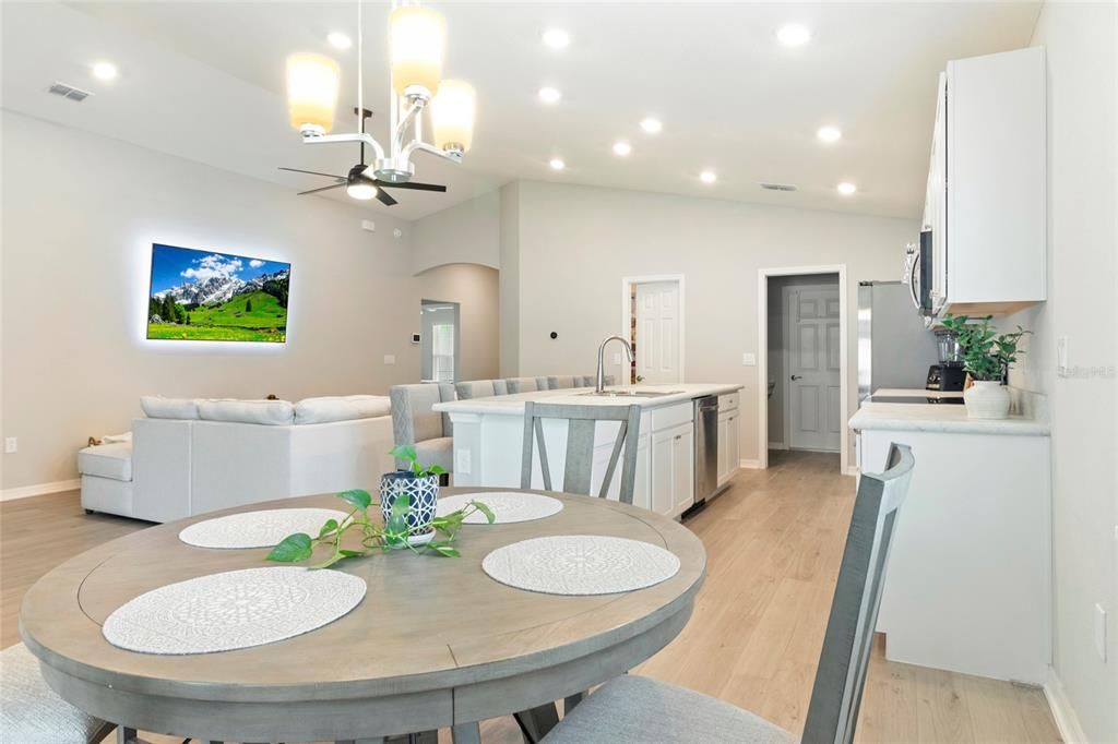 Dining room, Interior, Kitchen, Recessed Lighting, Wood Texture Flooring