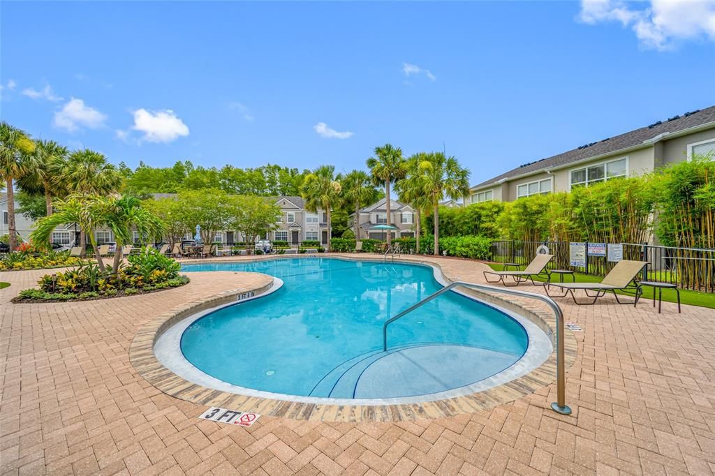 Exterior, Pool