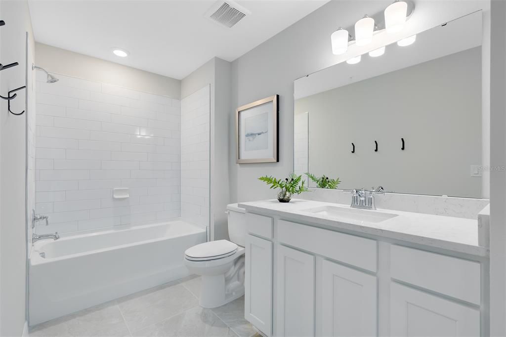 Bathroom, Interior, Recessed Lighting