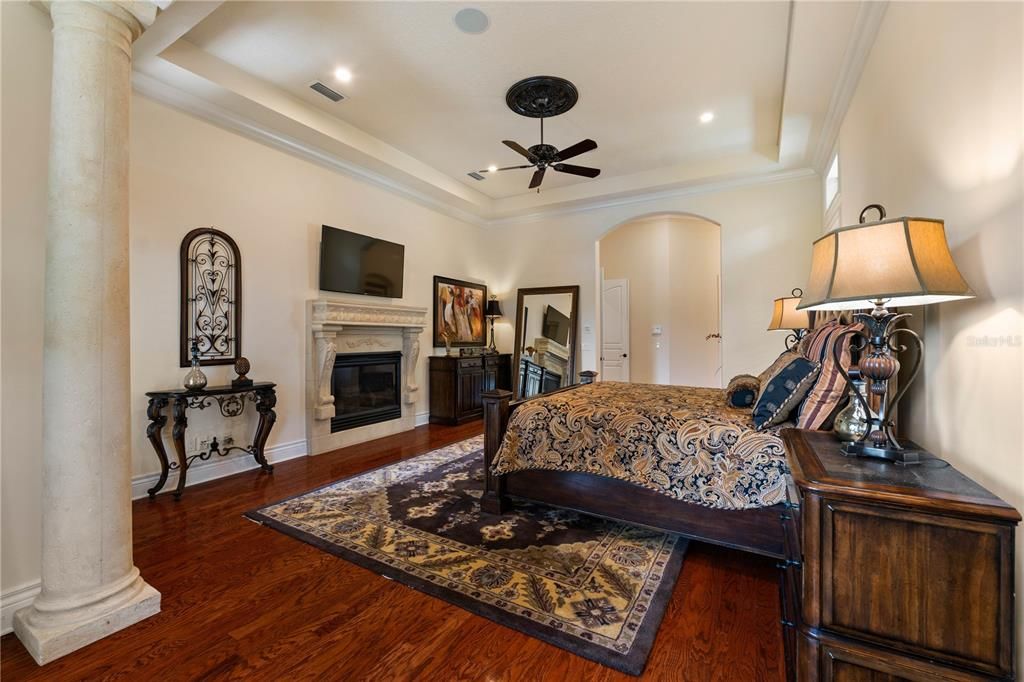 Bedroom, Fireplace, Interior, Recessed Lighting, Wood Texture Flooring