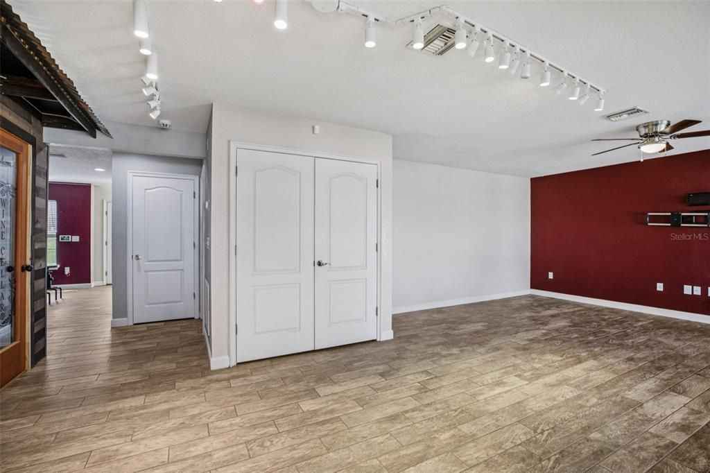 Empty room, Interior, Wood Texture Flooring