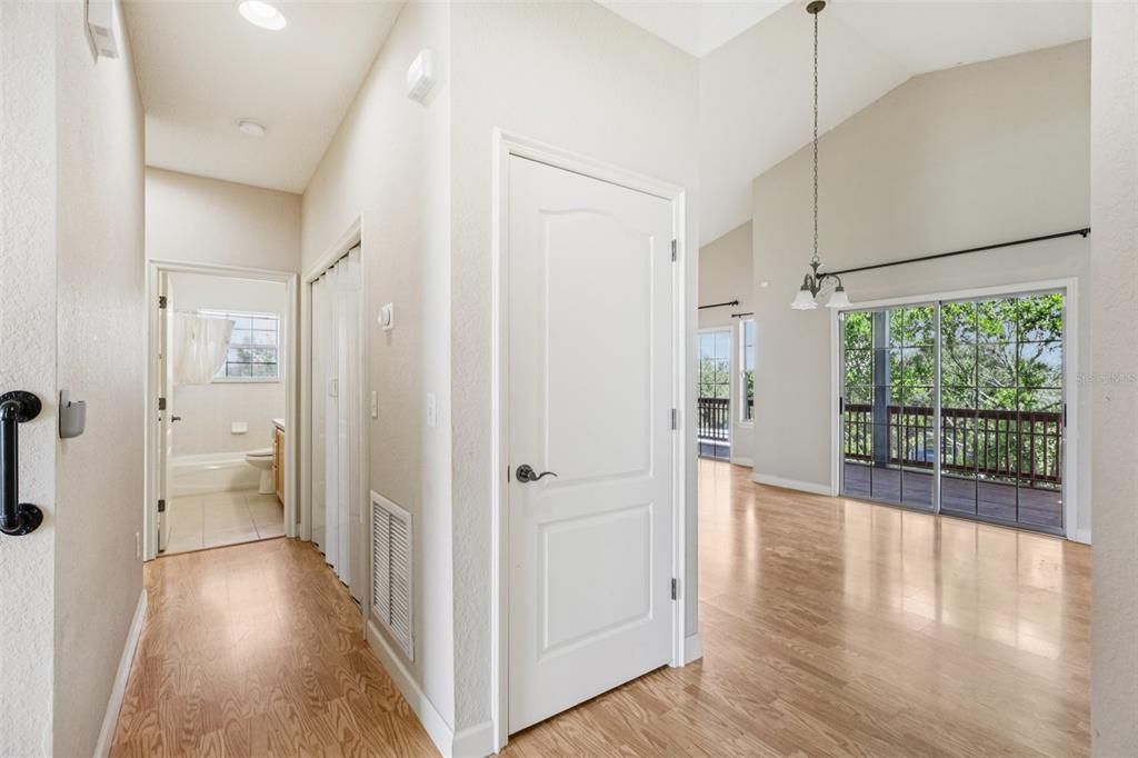 Bathroom, Interior, Pendant Lights, Recessed Lighting, Wood Texture Flooring